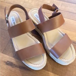 Steve Madden Platform Sandal Women 8.5M Brown Tan Leather Espadrille Stud